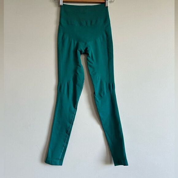 Lululemon Zone In Tight in Forage Teal - Picture 4 of 9